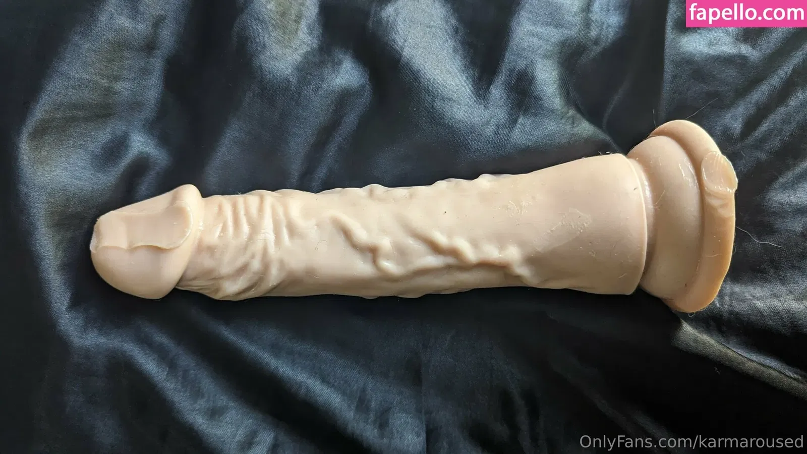 HungandUncut / Karmaroused Onlyfans Photo Gallery 