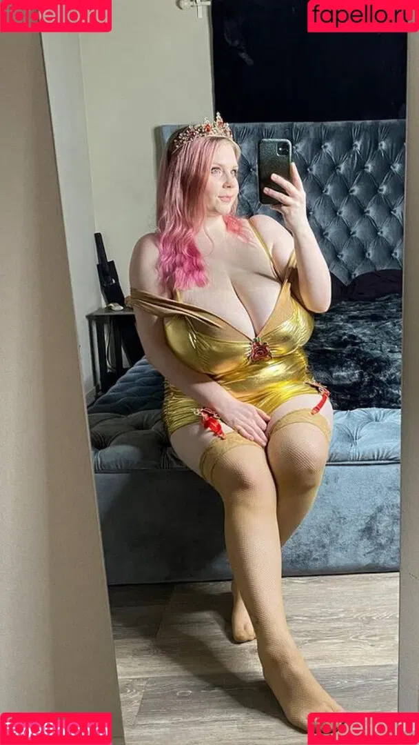 Cassie0pia / tcassie0pia / therealcassie0pia Onlyfans Photo Gallery 