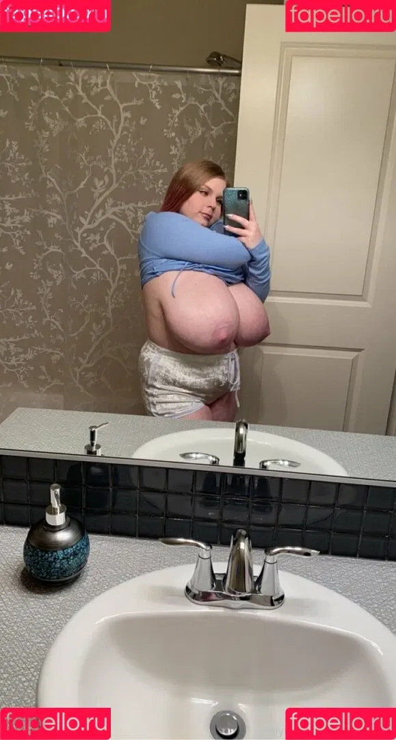 Cassie0pia / tcassie0pia / therealcassie0pia Onlyfans Photo Gallery 