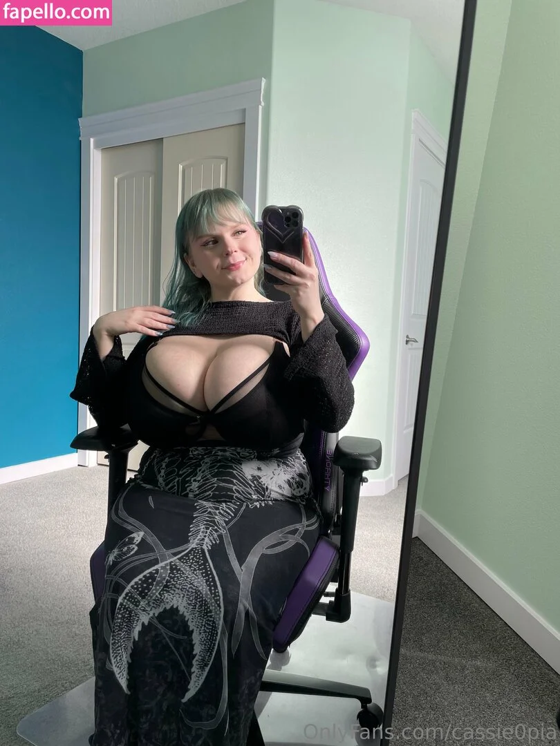 Cassie0pia Nude Onlyfans Photo 29