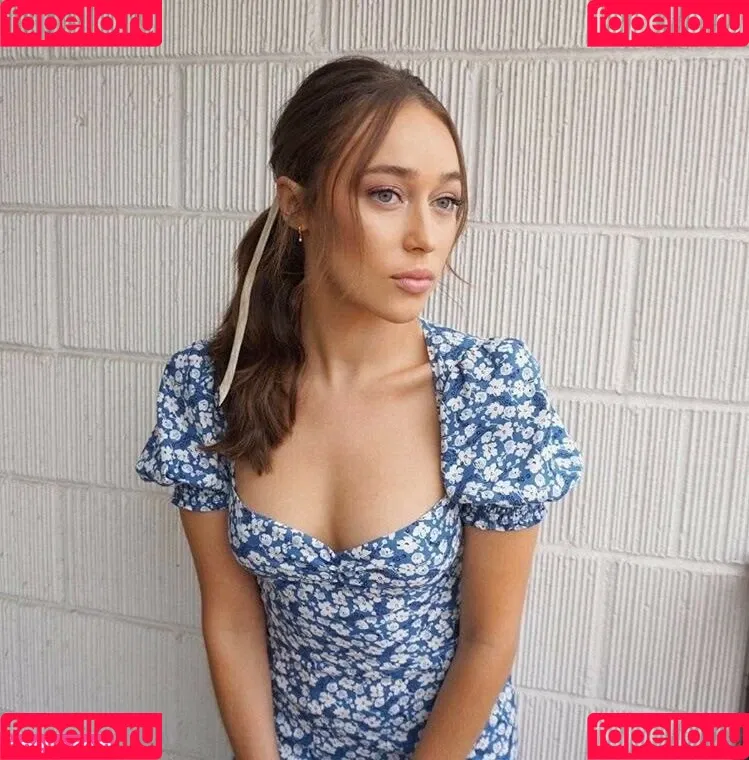 Alycia Debnam Carey / DebnamCarey / alyciajasmin Onlyfans Photo Gallery 