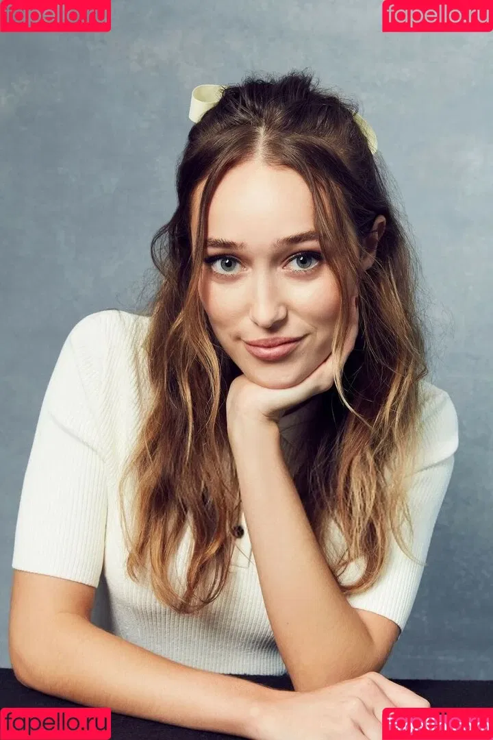 Alycia Debnam Carey / DebnamCarey / alyciajasmin Onlyfans Photo Gallery 