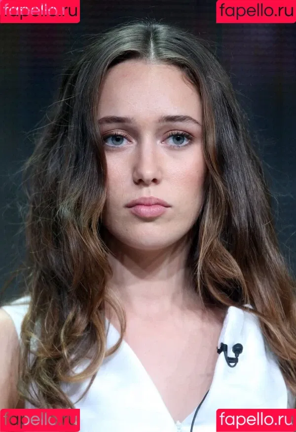 Alycia Debnam Carey / DebnamCarey / alyciajasmin Onlyfans Photo Gallery 