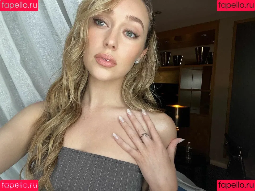 Alycia Debnam Carey / DebnamCarey / alyciajasmin Onlyfans Photo Gallery 
