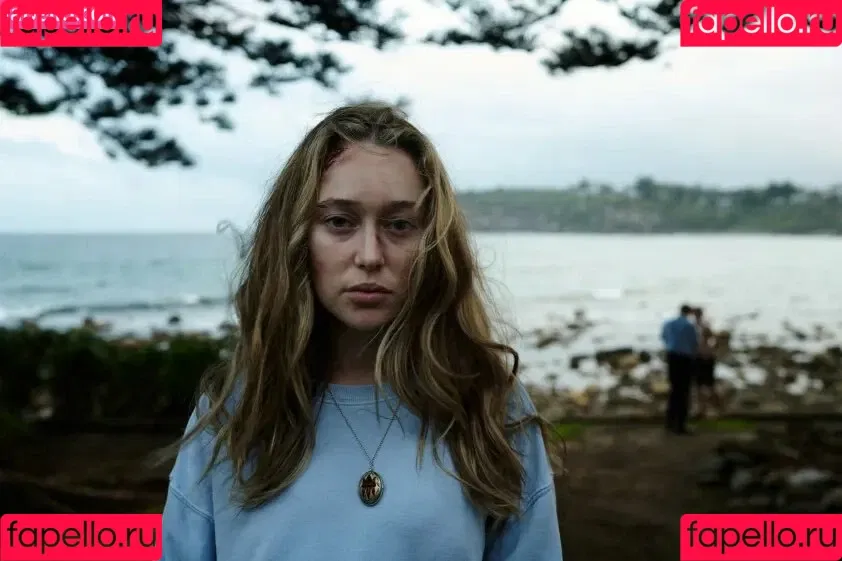 Alycia Debnam Carey / DebnamCarey / alyciajasmin Onlyfans Photo Gallery 