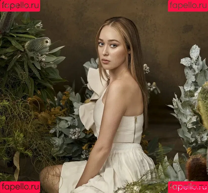 Alycia Debnam Carey / DebnamCarey / alyciajasmin Onlyfans Photo Gallery 