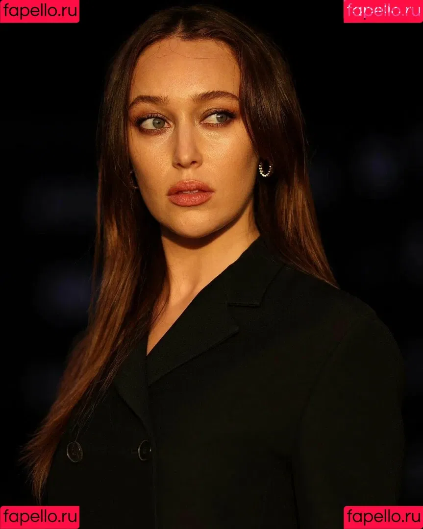 Alycia Debnam Carey / DebnamCarey / alyciajasmin Onlyfans Photo Gallery 