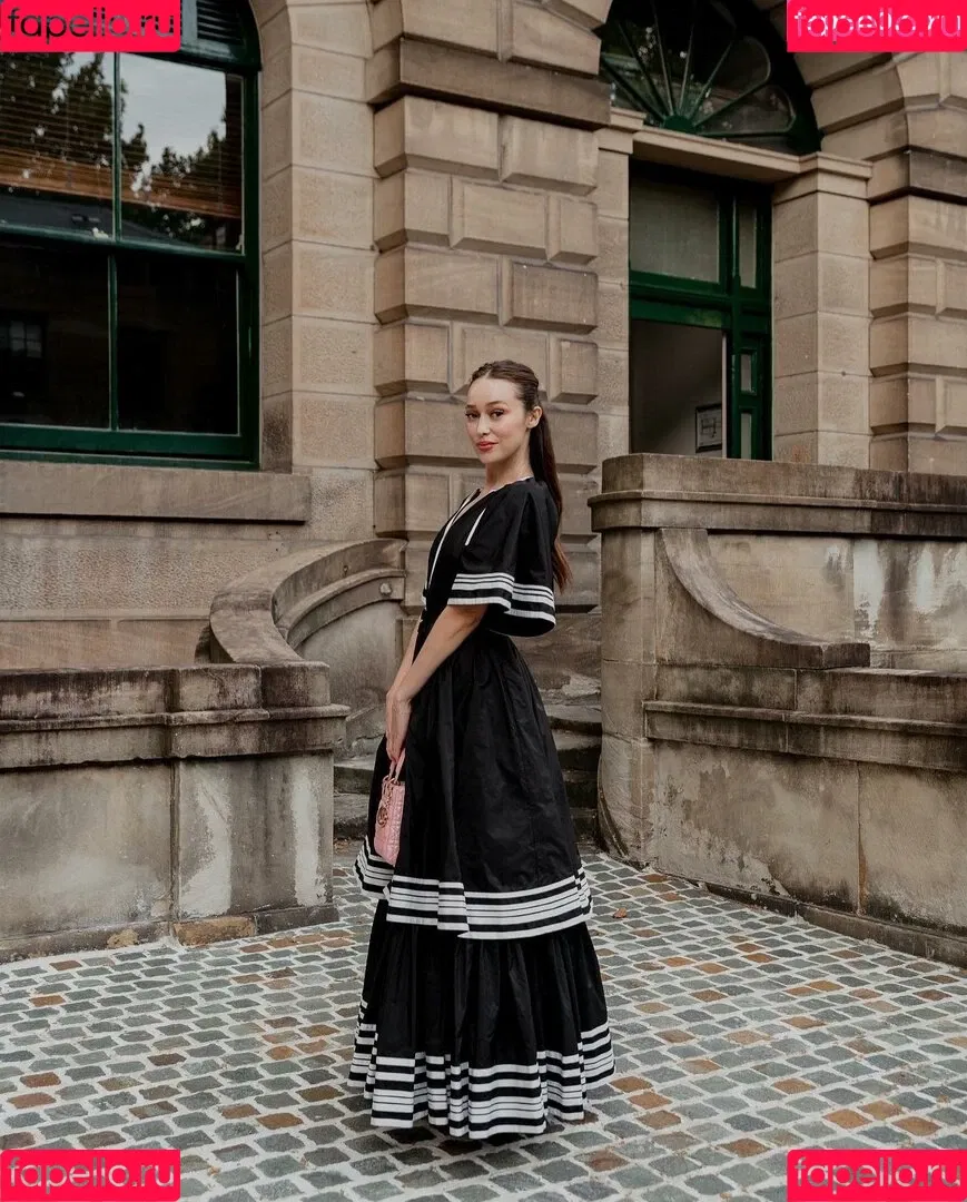 Alycia Debnam Carey / DebnamCarey / alyciajasmin Onlyfans Photo Gallery 