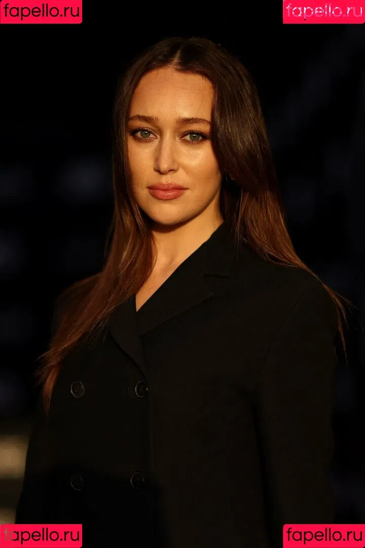 Alycia Debnam Carey / DebnamCarey / alyciajasmin Onlyfans Photo Gallery 