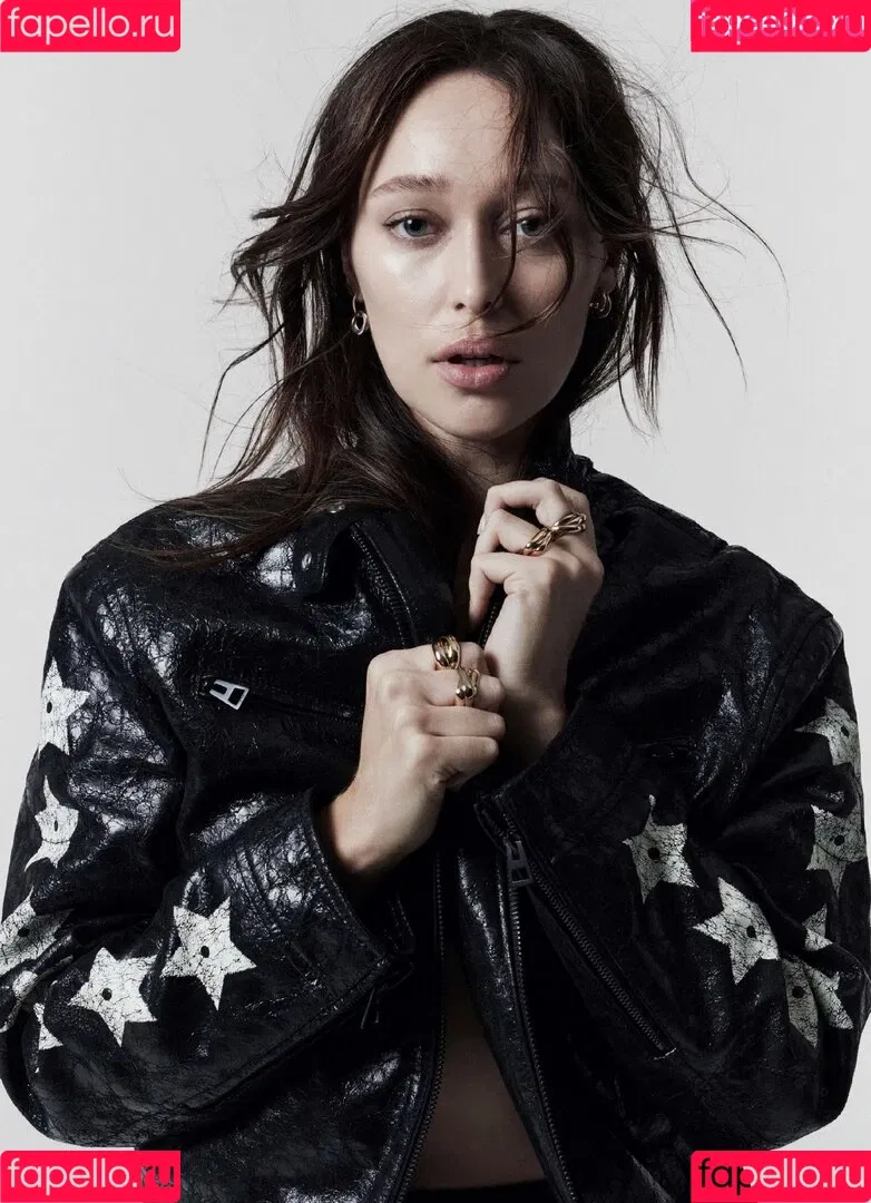 Alycia Debnam Carey / DebnamCarey / alyciajasmin Onlyfans Photo Gallery 
