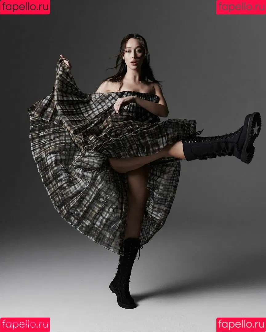 Alycia Debnam Carey / DebnamCarey / alyciajasmin Onlyfans Photo Gallery 