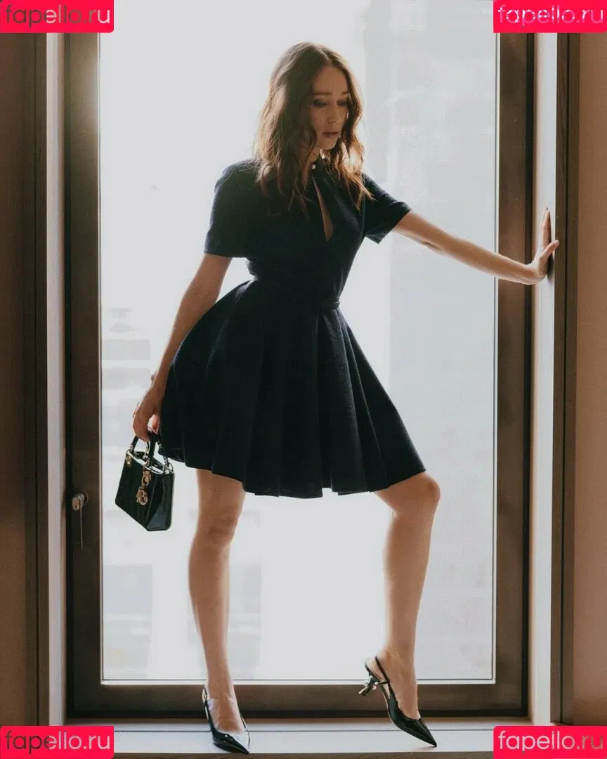 Alycia Debnam Carey / DebnamCarey / alyciajasmin Onlyfans Photo Gallery 