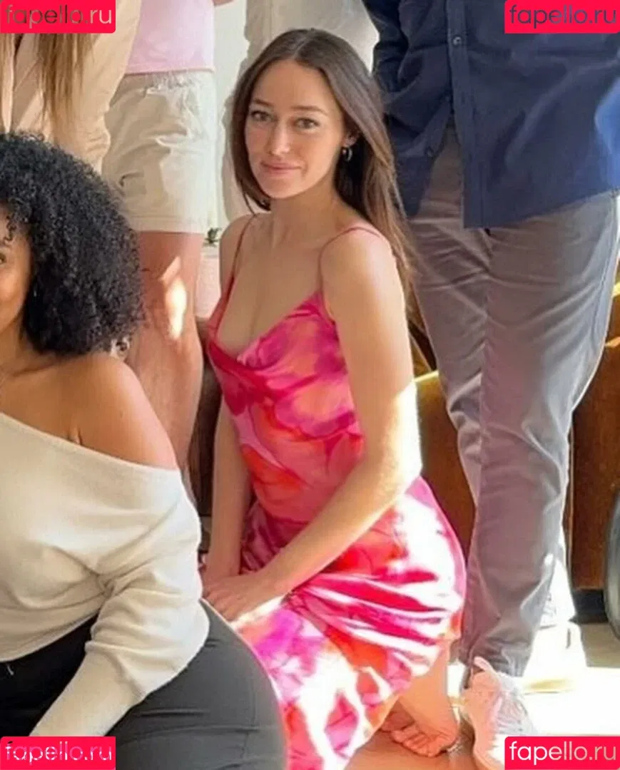 Alycia Debnam Carey / DebnamCarey / alyciajasmin Onlyfans Photo Gallery 