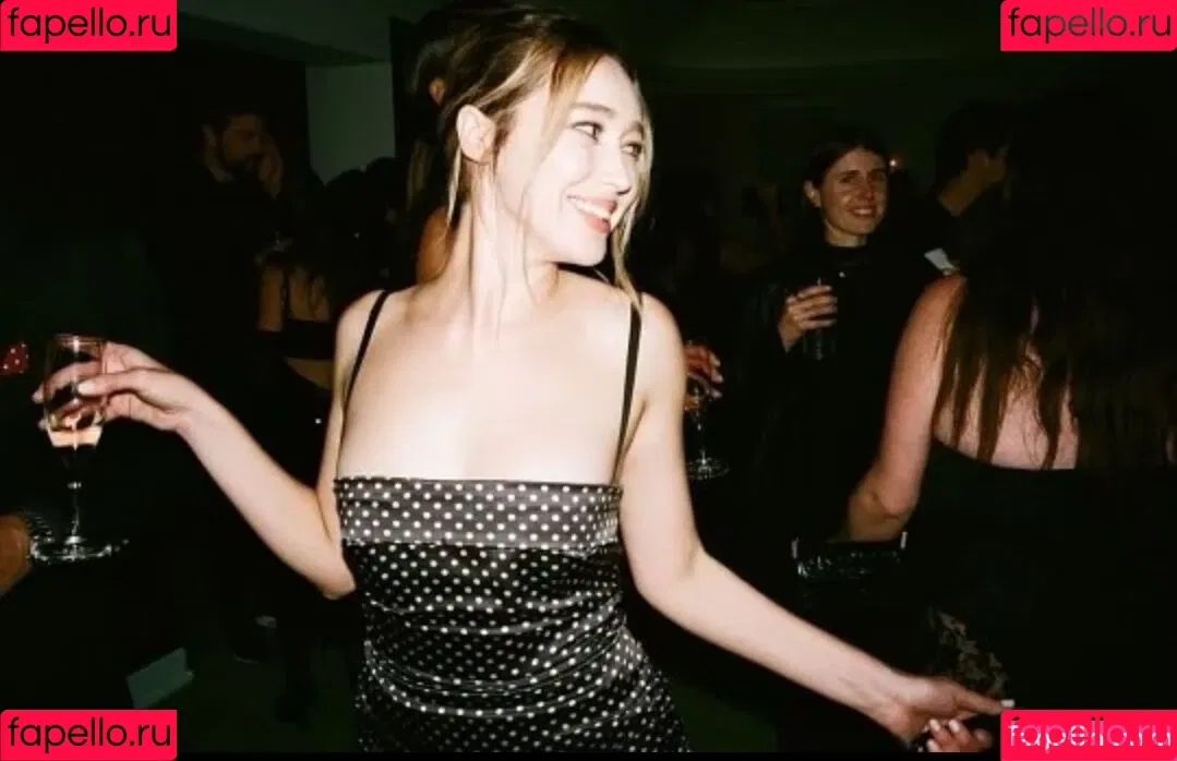 Alycia Debnam Carey / DebnamCarey / alyciajasmin Onlyfans Photo Gallery 
