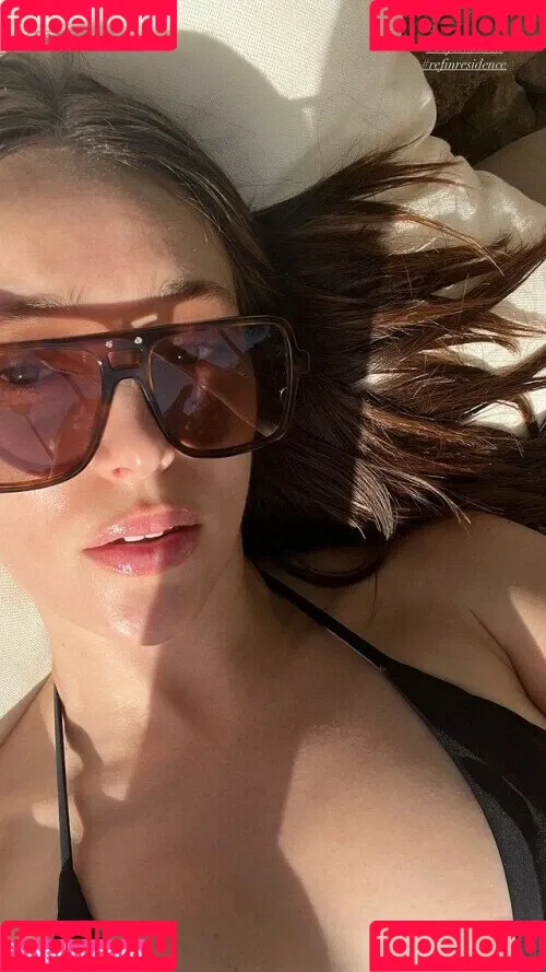 Alycia Debnam Carey / DebnamCarey / alyciajasmin Onlyfans Photo Gallery 