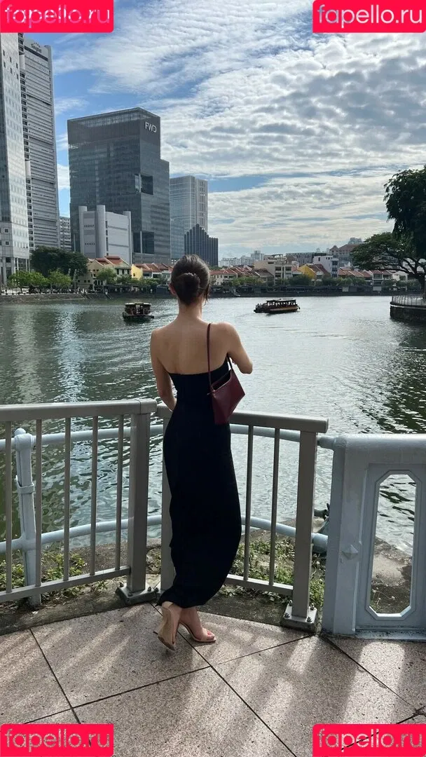 Alycia Debnam Carey / DebnamCarey / alyciajasmin Onlyfans Photo Gallery 