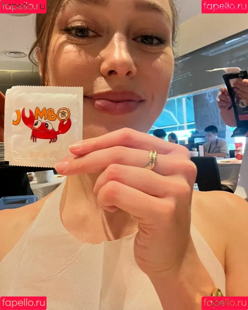 Alycia Debnam Carey / DebnamCarey / alyciajasmin Onlyfans Photo Gallery 