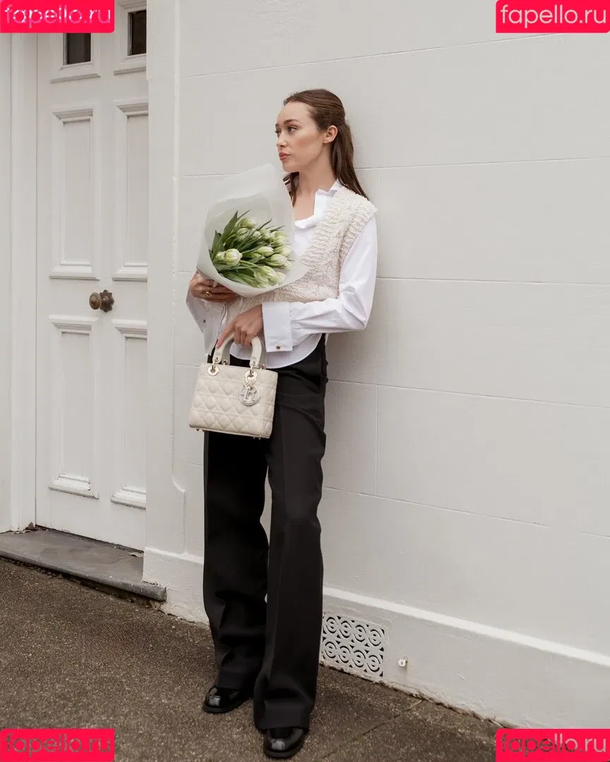 Alycia Debnam Carey / DebnamCarey / alyciajasmin Onlyfans Photo Gallery 