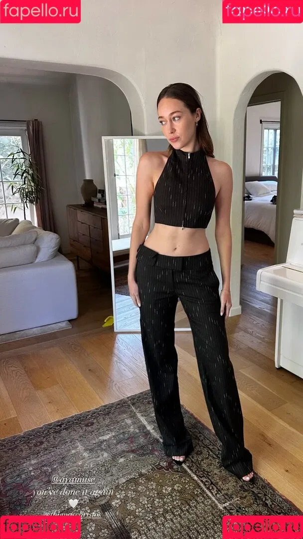 Alycia Debnam Carey / DebnamCarey / alyciajasmin Onlyfans Photo Gallery 