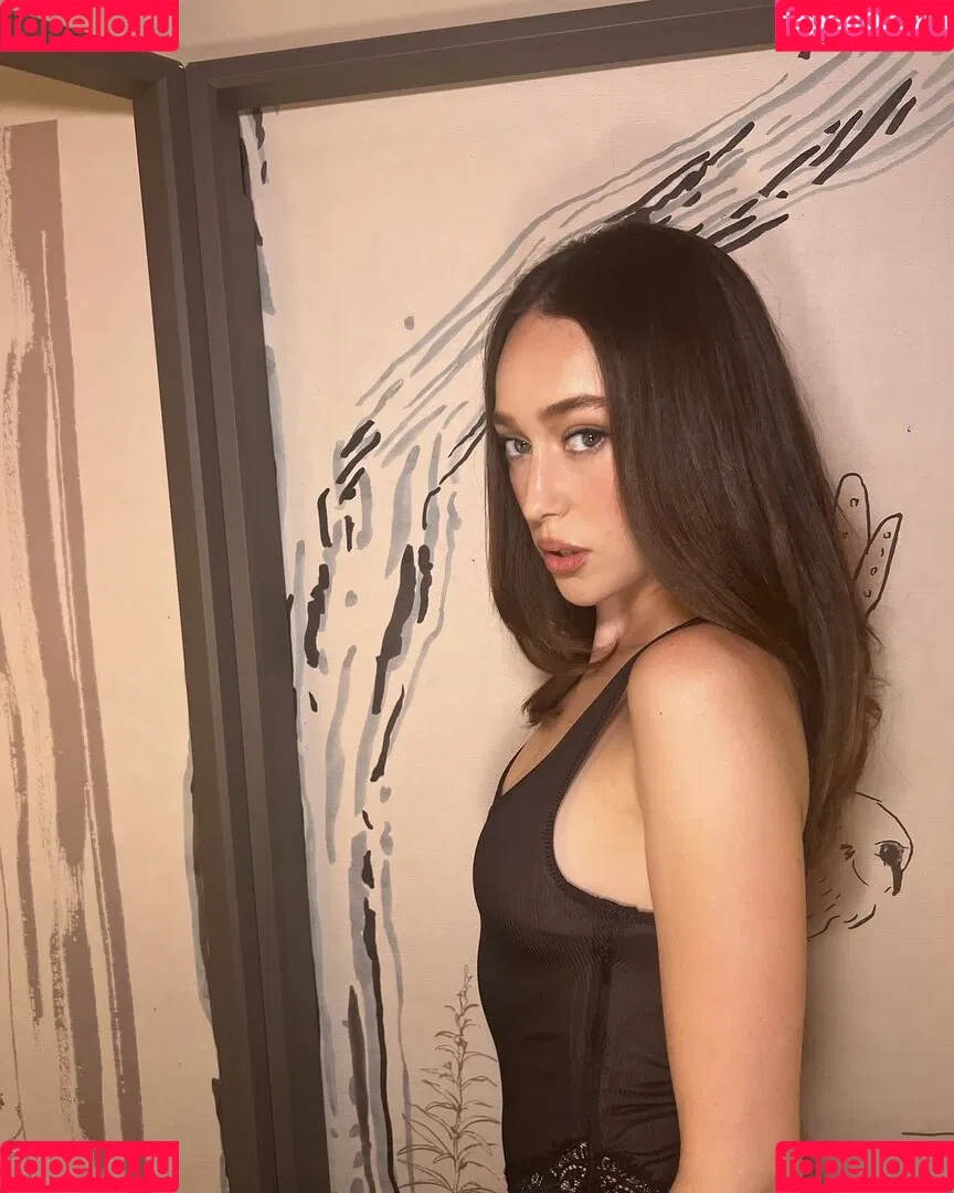 Alycia Debnam Carey / DebnamCarey / alyciajasmin Onlyfans Photo Gallery 