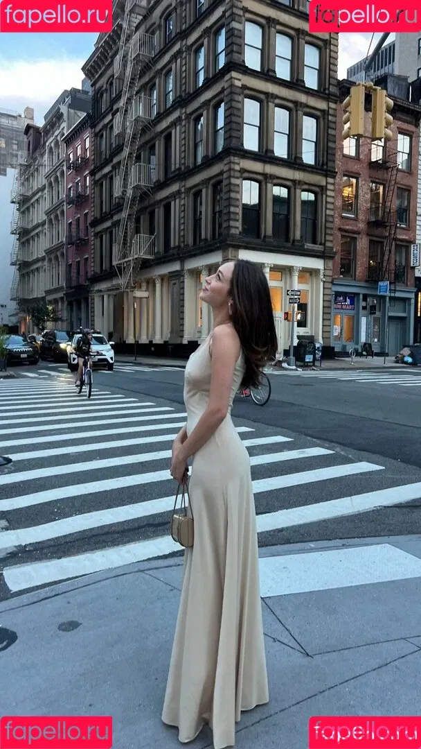 Alycia Debnam Carey / DebnamCarey / alyciajasmin Onlyfans Photo Gallery 