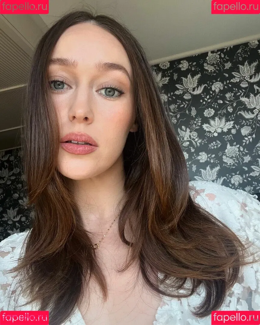 Alycia Debnam Carey / DebnamCarey / alyciajasmin Onlyfans Photo Gallery 