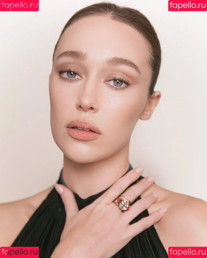 Alycia Debnam Carey / DebnamCarey / alyciajasmin Onlyfans Photo Gallery 