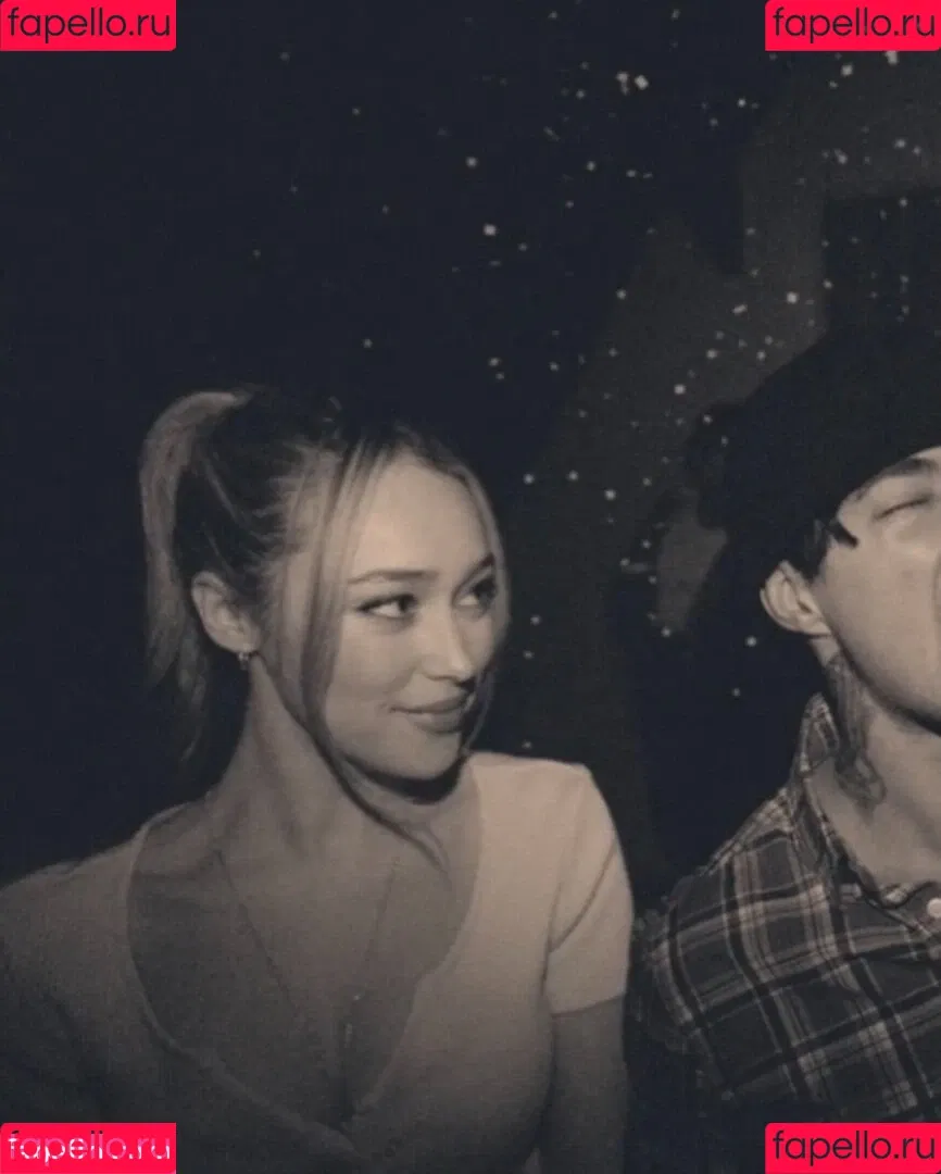 Alycia Debnam Carey / DebnamCarey / alyciajasmin Onlyfans Photo Gallery 