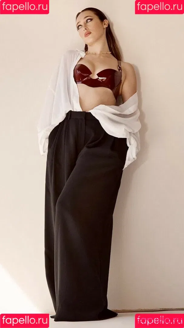 Alycia Debnam Carey / DebnamCarey / alyciajasmin Onlyfans Photo Gallery 
