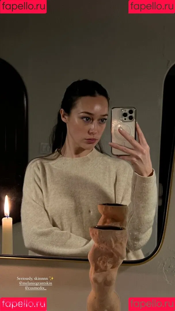 Alycia Debnam Carey / DebnamCarey / alyciajasmin Onlyfans Photo Gallery 