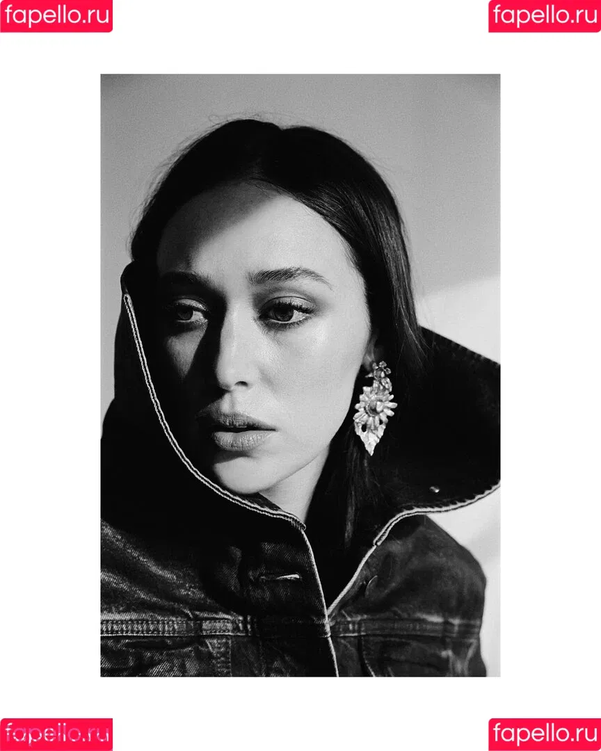 Alycia Debnam Carey / DebnamCarey / alyciajasmin Onlyfans Photo Gallery 