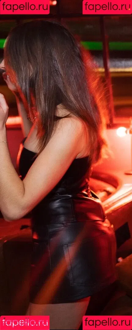 Alycia Debnam Carey / DebnamCarey / alyciajasmin Onlyfans Photo Gallery 