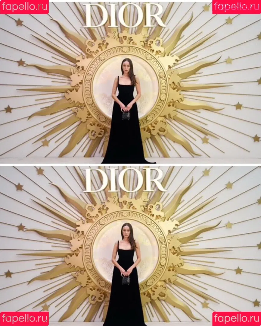 Alycia Debnam Carey / DebnamCarey / alyciajasmin Onlyfans Photo Gallery 