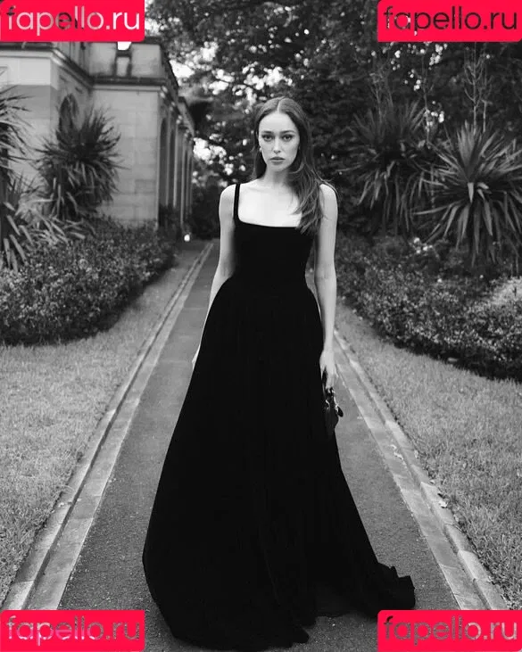 Alycia Debnam Carey / DebnamCarey / alyciajasmin Onlyfans Photo Gallery 