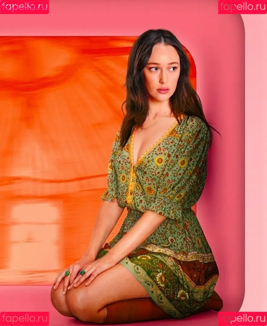 Alycia Debnam Carey / DebnamCarey / alyciajasmin Onlyfans Photo Gallery 
