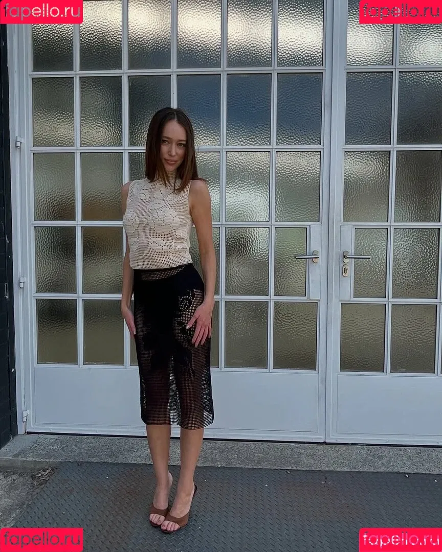 Alycia Debnam Carey / DebnamCarey / alyciajasmin Onlyfans Photo Gallery 