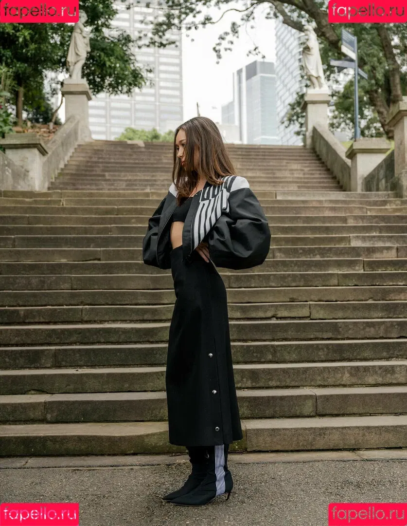 Alycia Debnam Carey / DebnamCarey / alyciajasmin Onlyfans Photo Gallery 