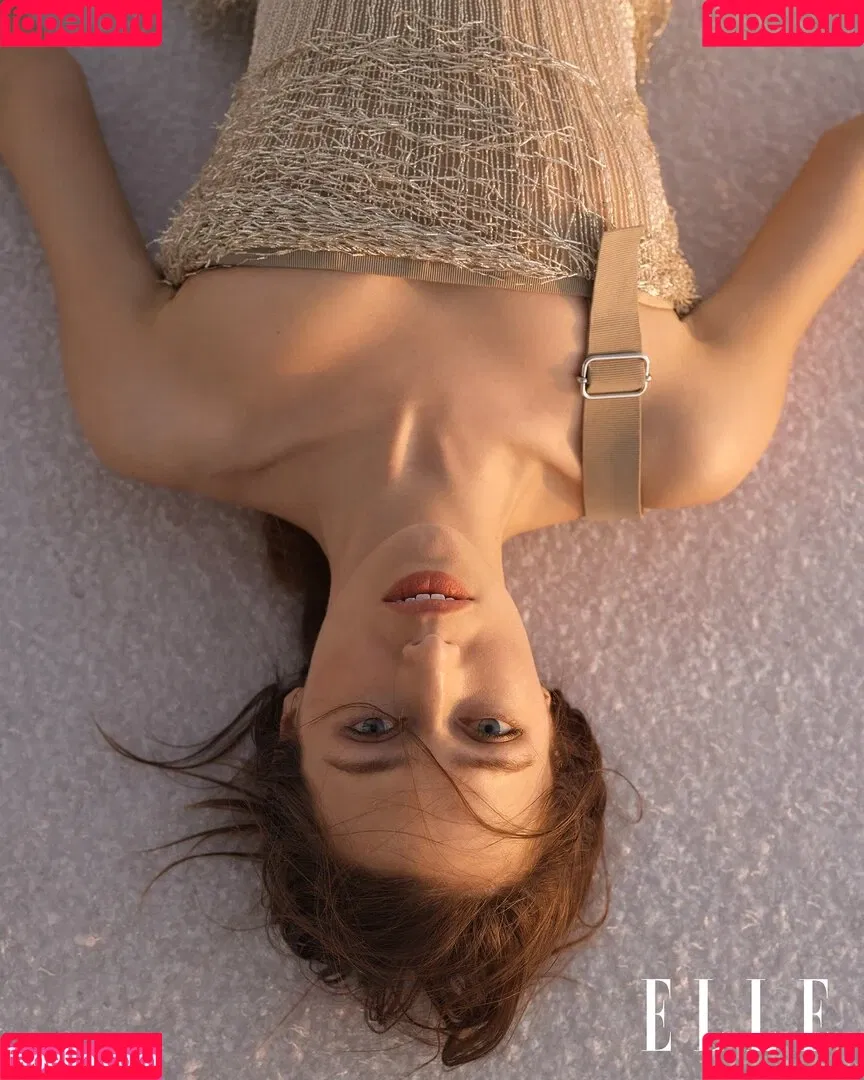 Alycia Debnam Carey / DebnamCarey / alyciajasmin Onlyfans Photo Gallery 