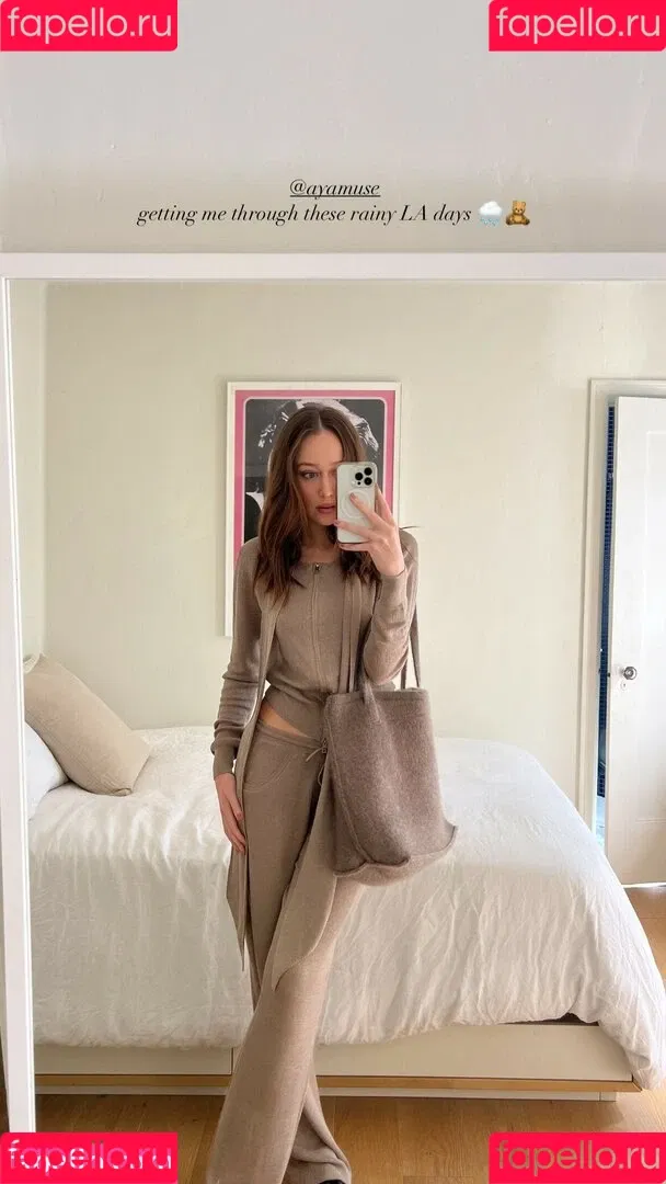 Alycia Debnam Carey / DebnamCarey / alyciajasmin Onlyfans Photo Gallery 