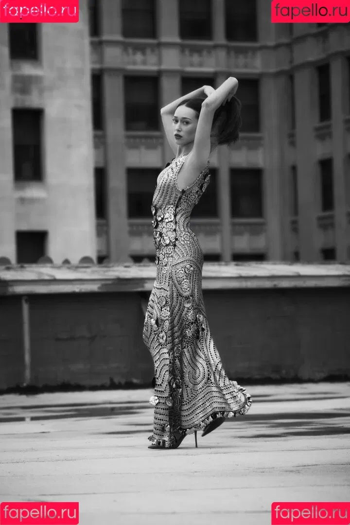 Alycia Debnam Carey / DebnamCarey / alyciajasmin Onlyfans Photo Gallery 
