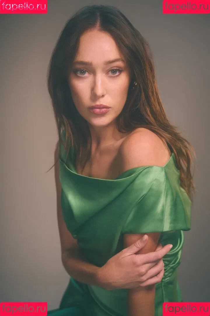 Alycia Debnam Carey / DebnamCarey / alyciajasmin Onlyfans Photo Gallery 