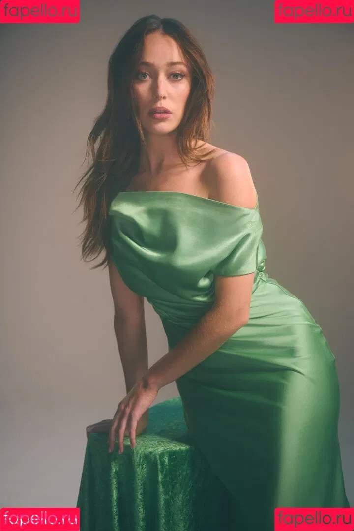 Alycia Debnam Carey / DebnamCarey / alyciajasmin Onlyfans Photo Gallery 