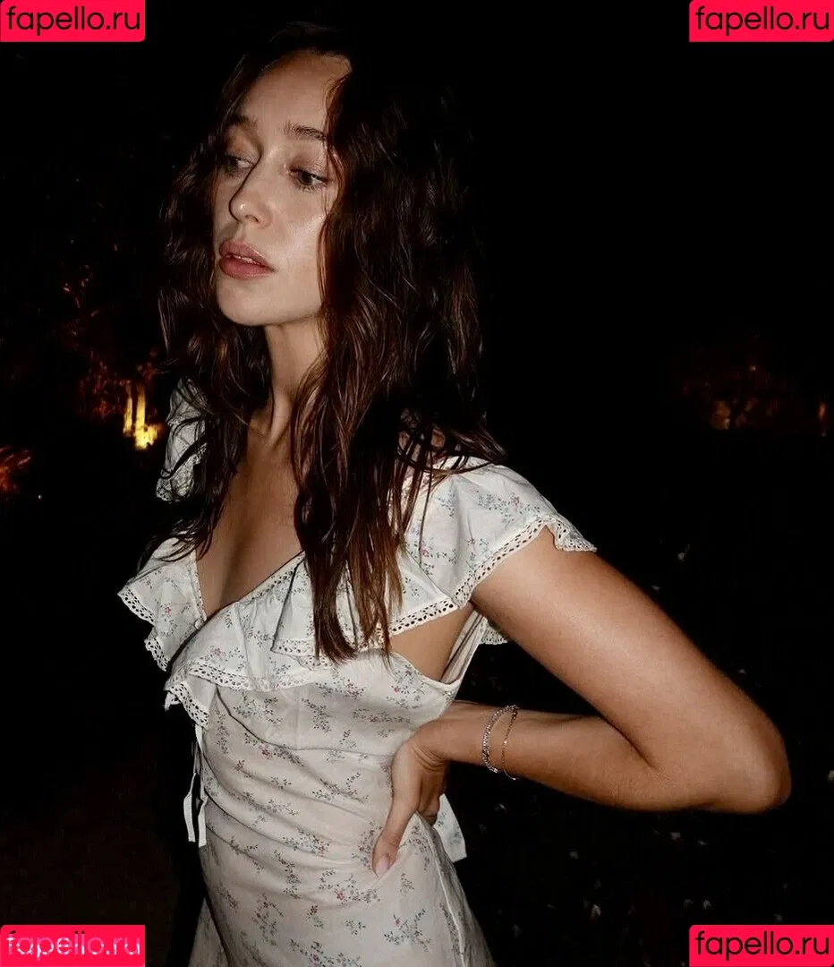 Alycia Debnam Carey / DebnamCarey / alyciajasmin Onlyfans Photo Gallery 
