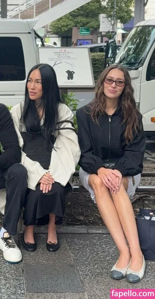 Alycia Debnam Carey / DebnamCarey / alyciajasmin Onlyfans Photo Gallery 