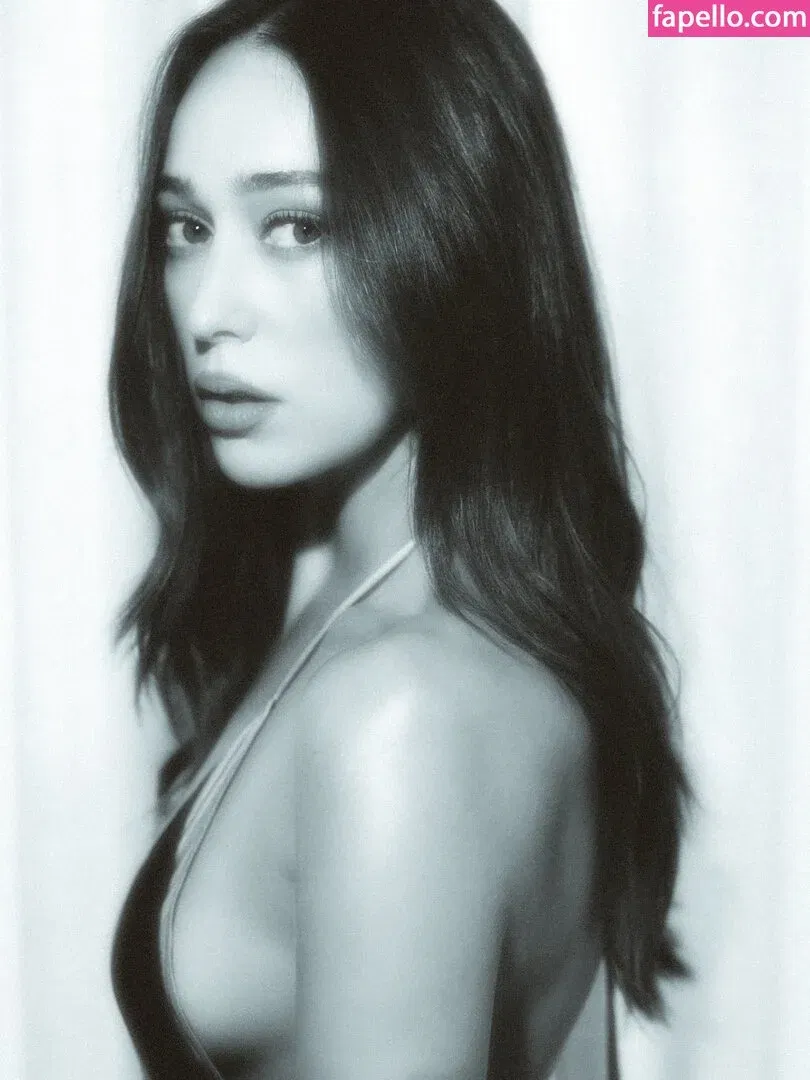 Alycia Debnam Carey / DebnamCarey / alyciajasmin Onlyfans Photo Gallery 