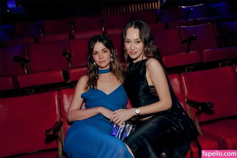 Alycia Debnam Carey / DebnamCarey / alyciajasmin Onlyfans Photo Gallery 