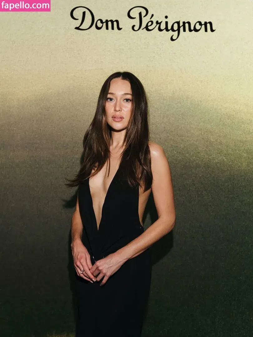 Alycia Debnam Carey / DebnamCarey / alyciajasmin Onlyfans Photo Gallery 