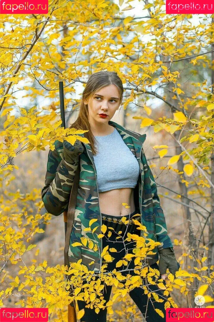 N__Tihomirova / Natali Tihomirova / natalia__tihomirovafanpage99 Onlyfans Photo Gallery 