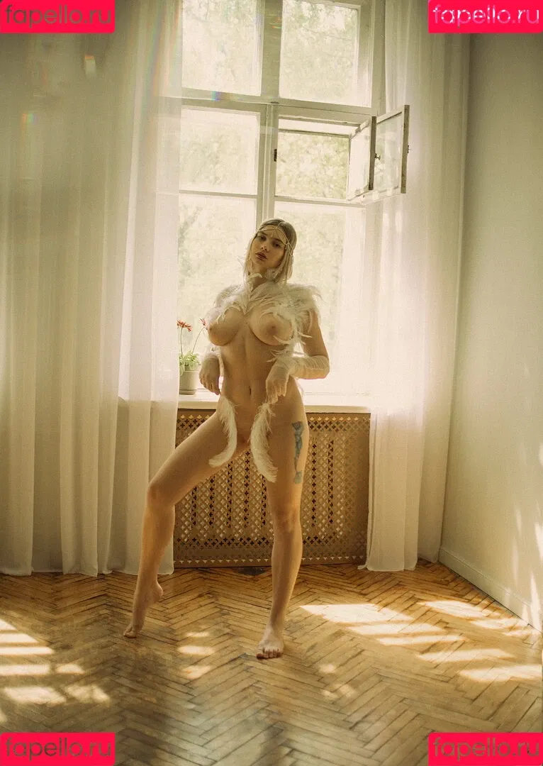 N__Tihomirova / Natali Tihomirova / natalia__tihomirovafanpage99 Onlyfans Photo Gallery 