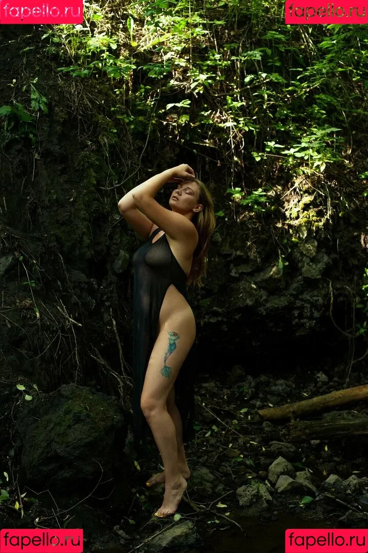 N__Tihomirova / Natali Tihomirova / natalia__tihomirovafanpage99 Onlyfans Photo Gallery 